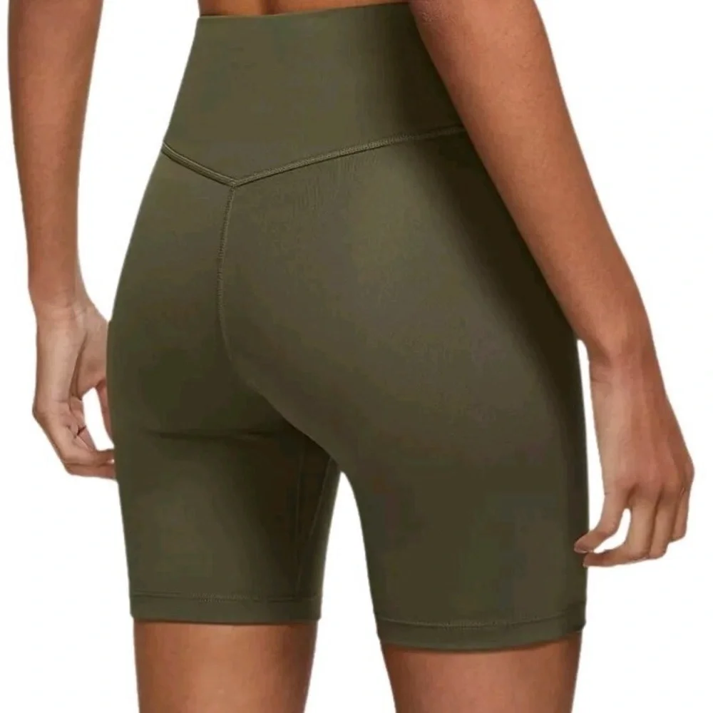 Nike Dri-FIT Olive Green High Rise Biker Shorts Size M - Picture 3 of 9